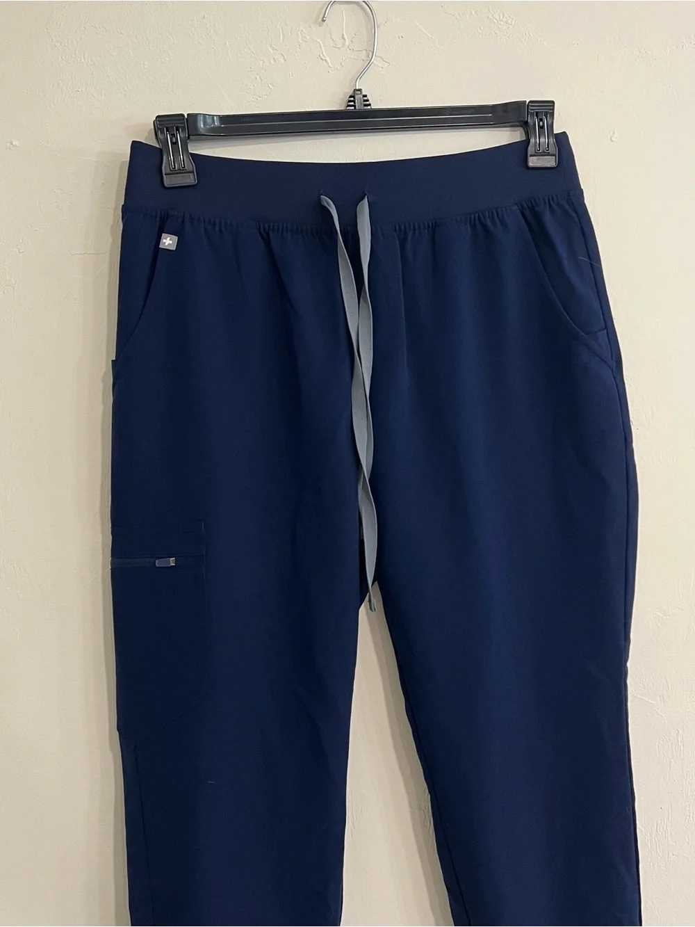Figs Zamora Navy Blue Scrub Pants Size Medium Petite Healthcare Nurse Medical - Picture 2 of 6
